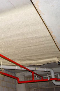 Underslab insulation beneath a coolroom